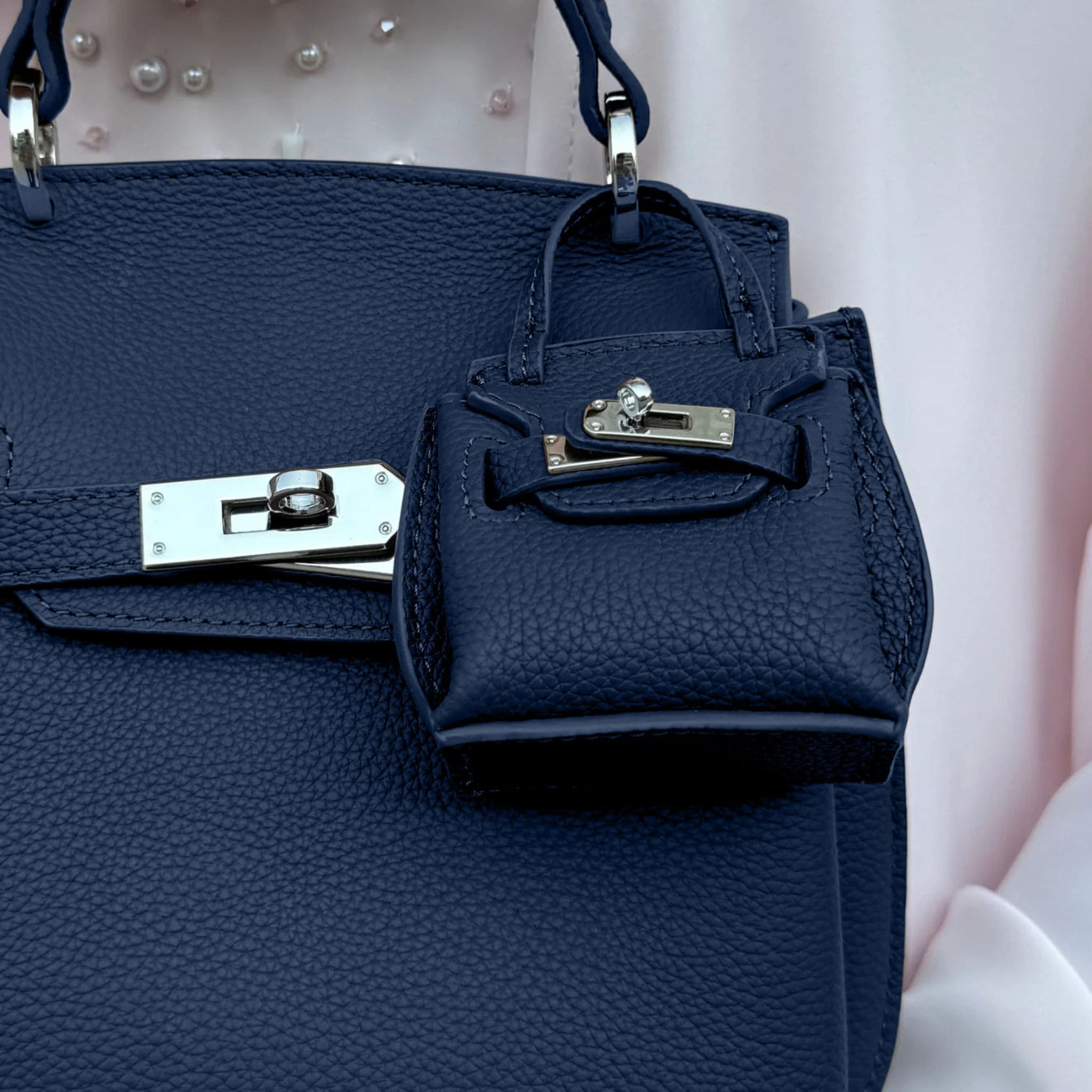 AURA BAG CHARM - NAVY BLUE
