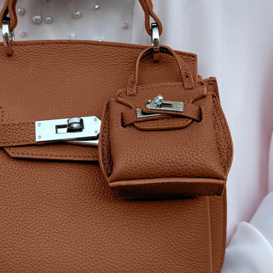AURA BAG CHARM - BURGUNDY