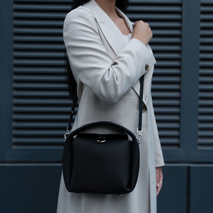 ECLIPSE CROSS-BODY - BLACK