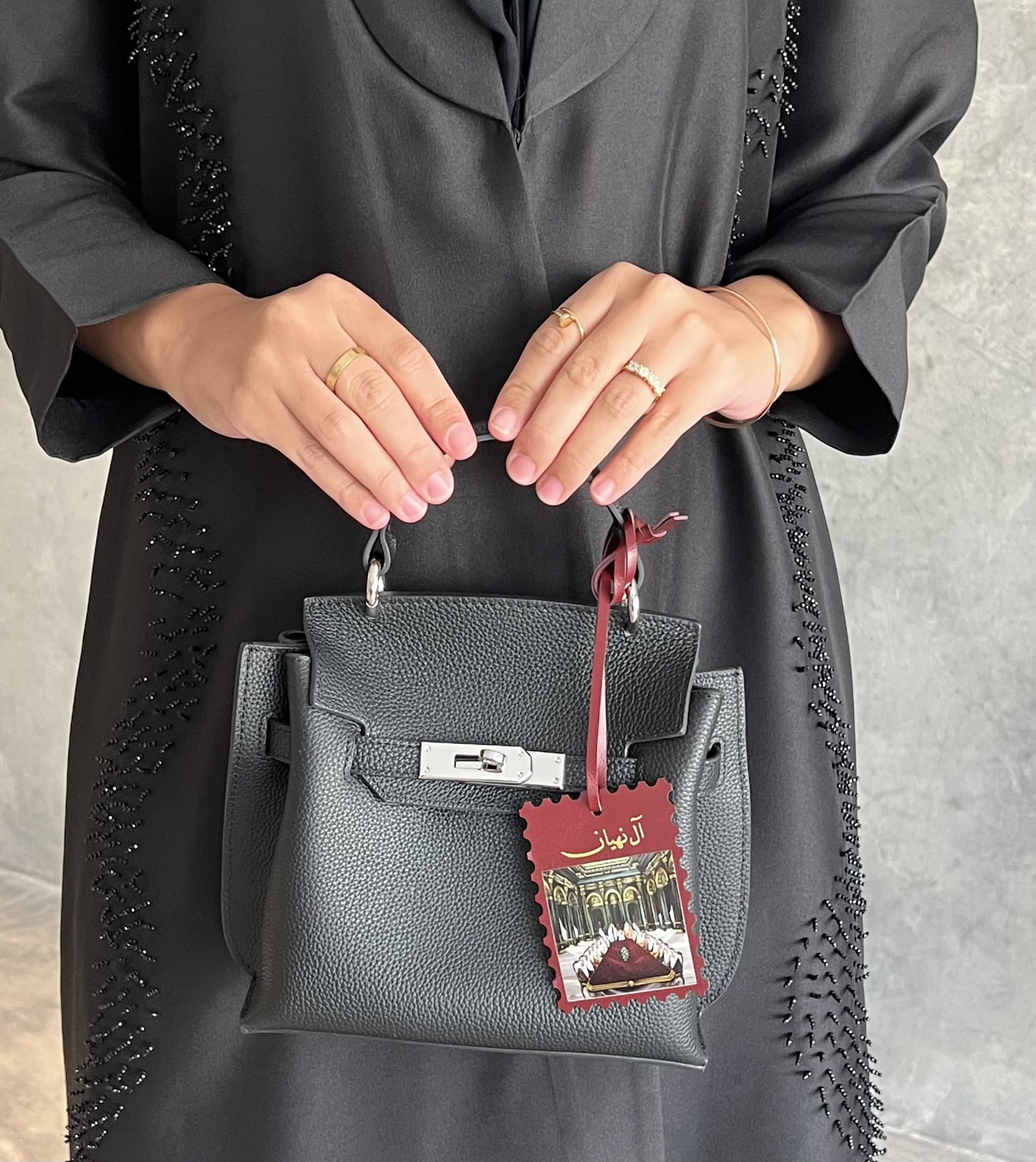 UAE Charm - Burgundy